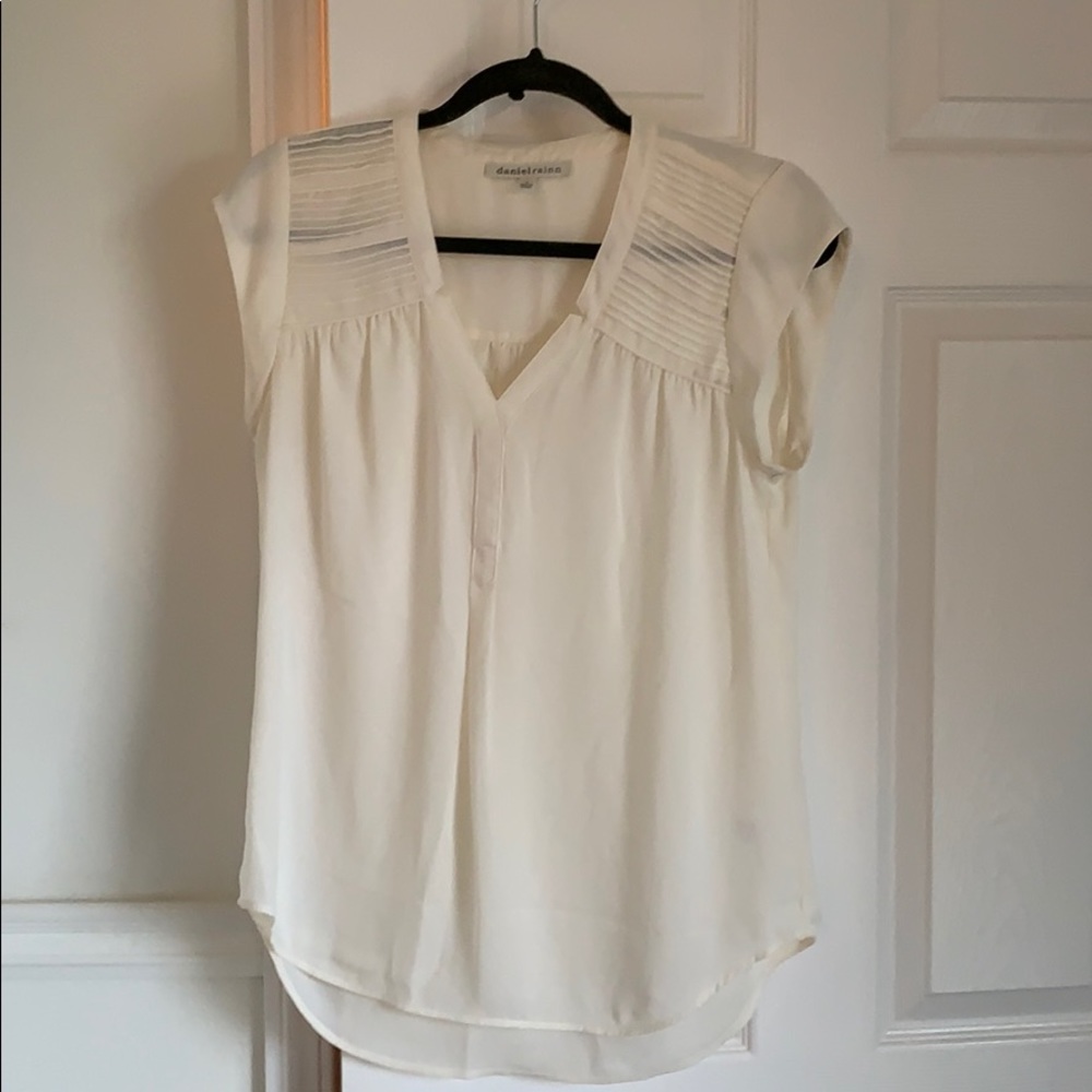 Daniel Rainn Cream Blouse